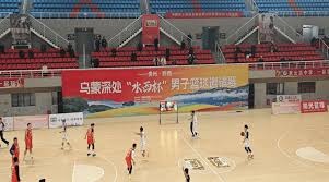 41岁詹皇效率竟压东契奇！26+10创里程碑，谁才是湖人真大腿？